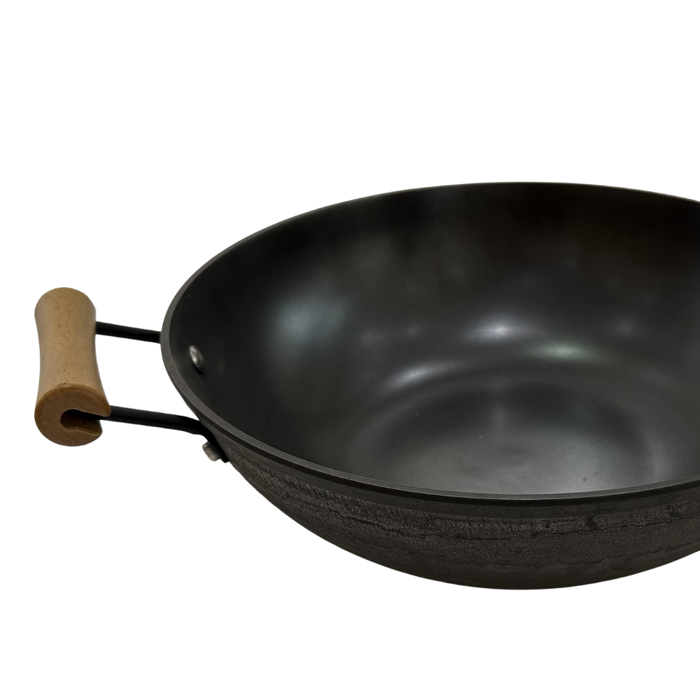 Juego de wok de hierro fundido moderno previamente curado con mango de acero al carbono
